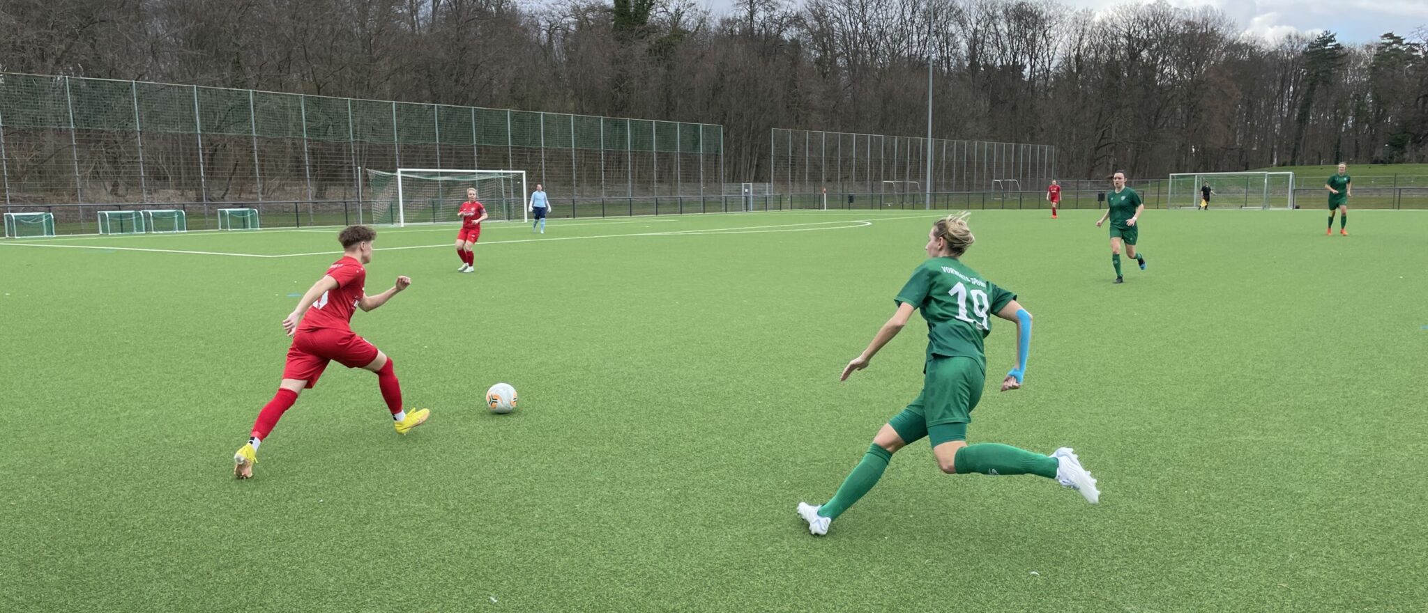 Frauen Fernholz Und Gudra Ebnen Erfolg Sportfreunde Siegen Von